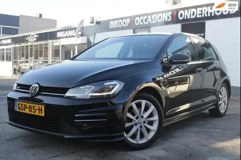 Used VOLKSWAGEN GOLF Petrol 2019 Ad 