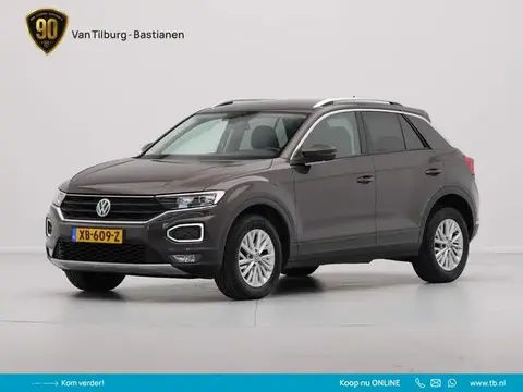 Annonce VOLKSWAGEN T-ROC Essence 2018 d'occasion 