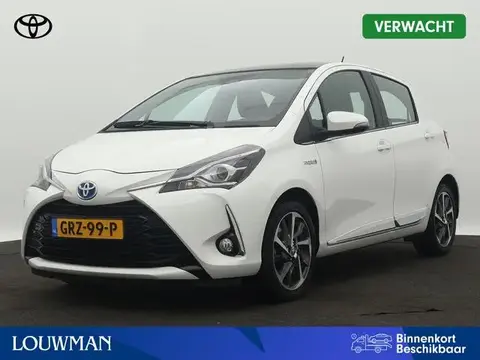 Used TOYOTA YARIS Hybrid 2017 Ad 