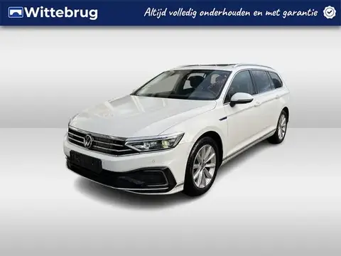 Used VOLKSWAGEN PASSAT Hybrid 2021 Ad 