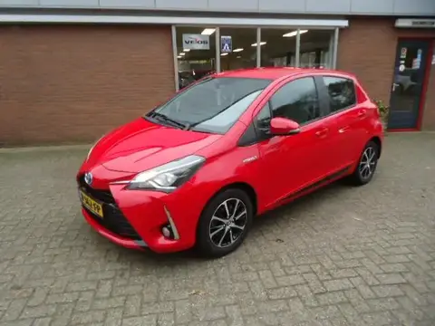 Used TOYOTA YARIS Hybrid 2018 Ad 