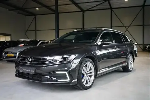 Used VOLKSWAGEN PASSAT Hybrid 2020 Ad 