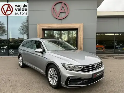 Used VOLKSWAGEN PASSAT Hybrid 2023 Ad 