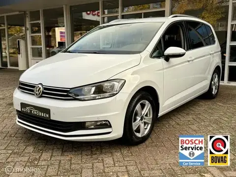 Used VOLKSWAGEN TOURAN Petrol 2016 Ad 