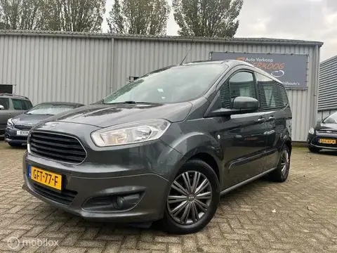 Used FORD TOURNEO Petrol 2016 Ad 