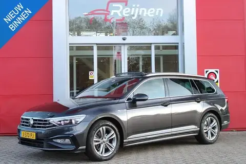 Used VOLKSWAGEN PASSAT Petrol 2020 Ad 