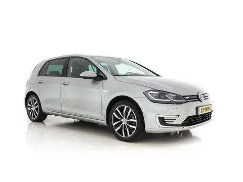 Used VOLKSWAGEN GOLF Electric 2019 Ad 