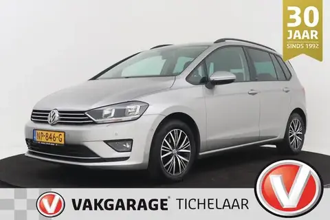 Used VOLKSWAGEN GOLF Petrol 2016 Ad 