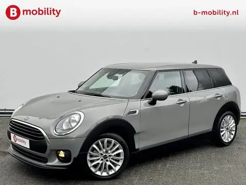 Used MINI CLUBMAN Petrol 2019 Ad 