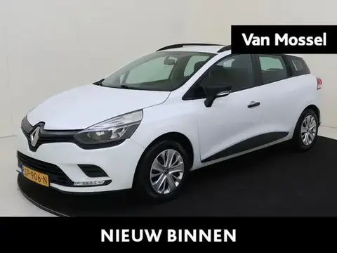 Used RENAULT CLIO Petrol 2018 Ad 