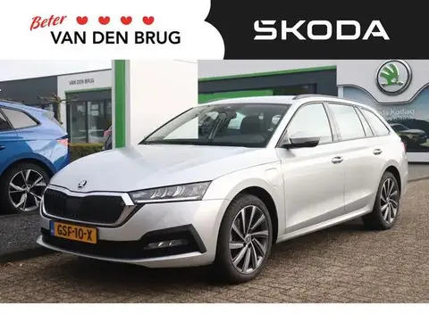 Annonce SKODA OCTAVIA Hybride 2022 d'occasion 