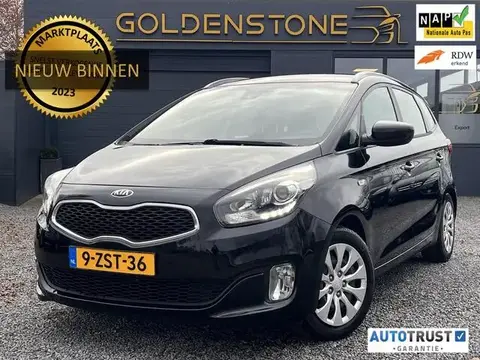 Used KIA CARENS Petrol 2015 Ad 