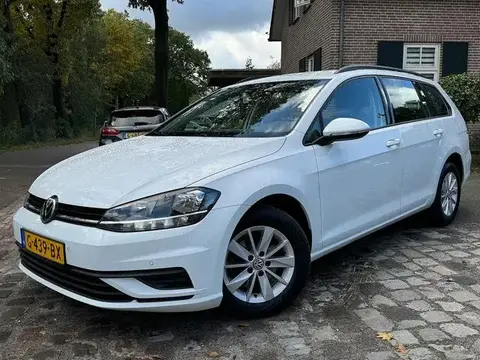 Used VOLKSWAGEN GOLF Petrol 2019 Ad 