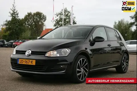 Used VOLKSWAGEN GOLF Petrol 2016 Ad 