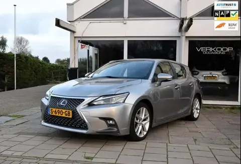 Annonce LEXUS CT Hybride 2018 d'occasion 