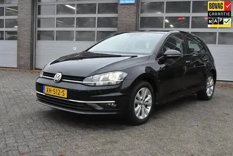 Used VOLKSWAGEN GOLF Petrol 2019 Ad 