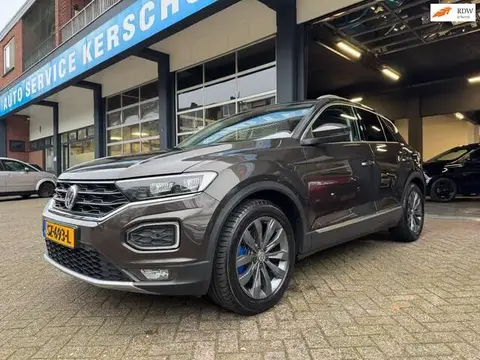 Annonce VOLKSWAGEN T-ROC Essence 2018 d'occasion 