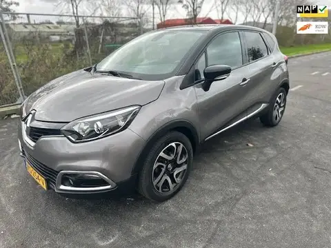 Used RENAULT CAPTUR Petrol 2016 Ad 