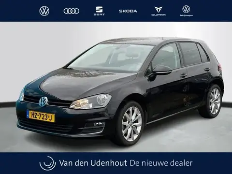 Used VOLKSWAGEN GOLF Petrol 2016 Ad 