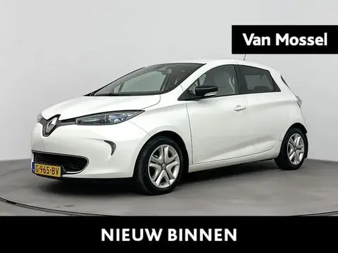 Used RENAULT ZOE Electric 2018 Ad 