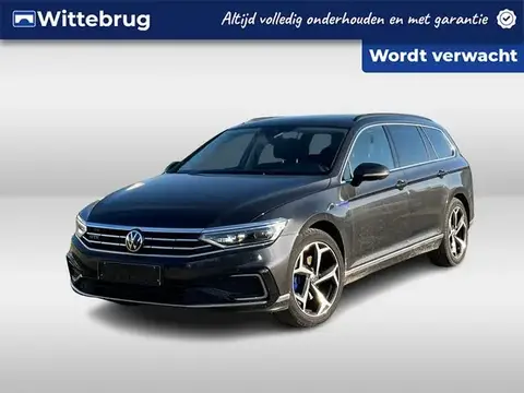 Used VOLKSWAGEN PASSAT Hybrid 2021 Ad 