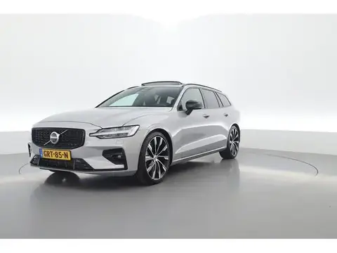 Used VOLVO V60 Hybrid 2023 Ad 