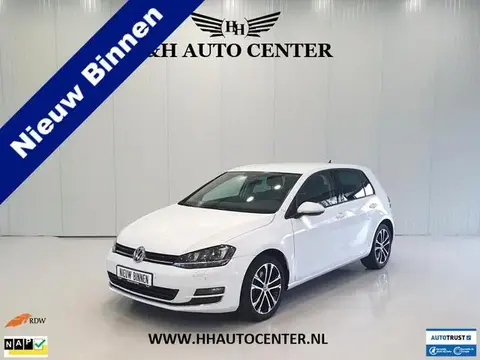 Used VOLKSWAGEN GOLF Petrol 2016 Ad 