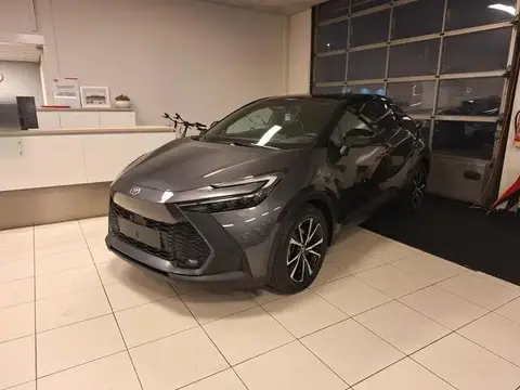 Used TOYOTA C-HR Hybrid 2024 Ad 