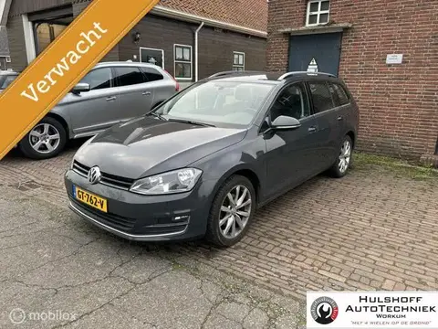 Used VOLKSWAGEN GOLF Petrol 2015 Ad 