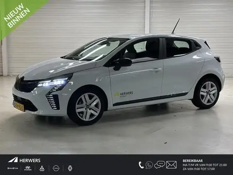 Used RENAULT CLIO Petrol 2024 Ad 