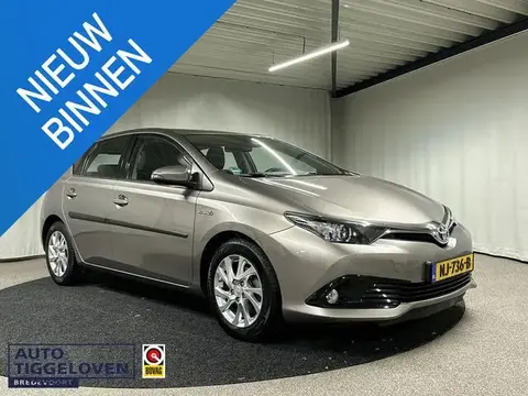 Used TOYOTA AURIS Hybrid 2015 Ad 