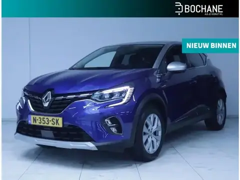 Used RENAULT CAPTUR Hybrid 2021 Ad 