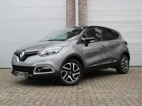 Used RENAULT CAPTUR Petrol 2017 Ad 