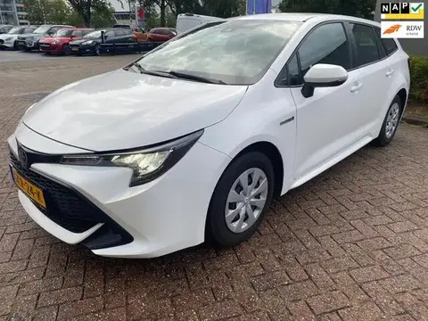 Used TOYOTA COROLLA Hybrid 2021 Ad 