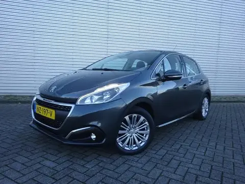 Used PEUGEOT 208 Petrol 2017 Ad 