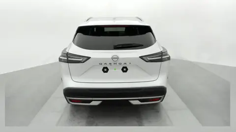 New NISSAN QASHQAI Hybrid 2024 ad 