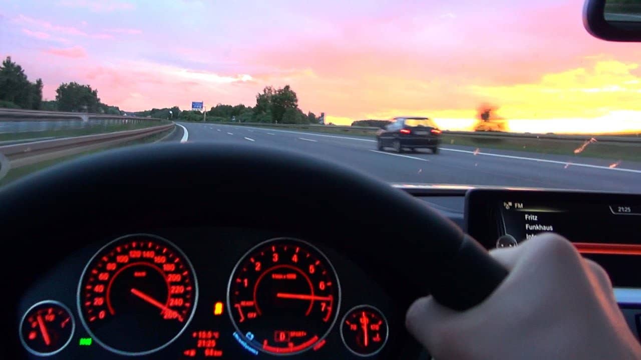 Voyagez l'esprit léger dans une voiture bien chargée