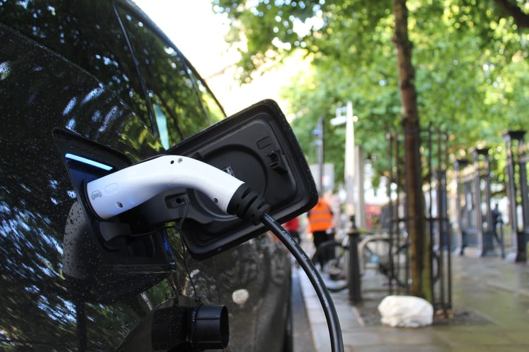 Bonus écologique sur les voitures électriques d’occasion : où en sommes-nous ?