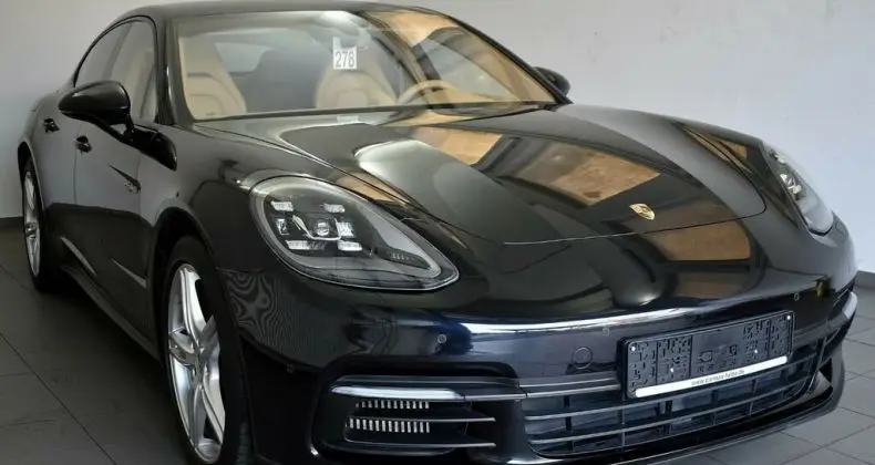 Photo 1 : Porsche Panamera 2017 Hybrid