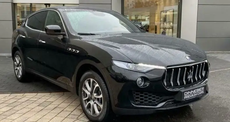 Photo 1 : Maserati Levante 2017 Essence