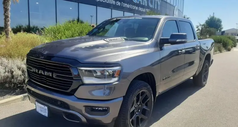 Photo 1 : Dodge Ram 2022 Petrol