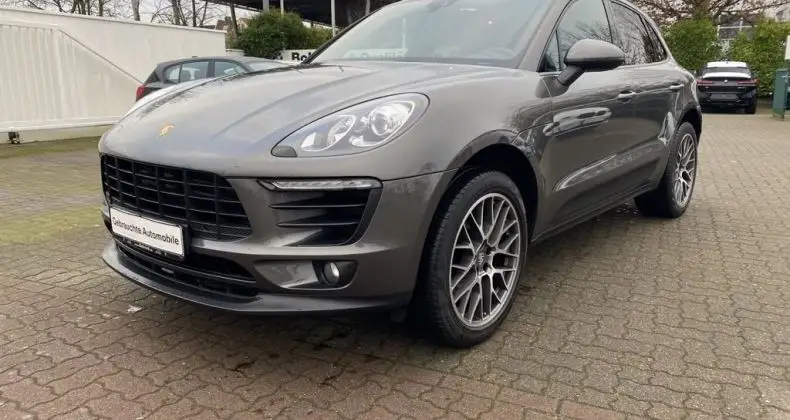 Photo 1 : Porsche Macan 2018 Essence