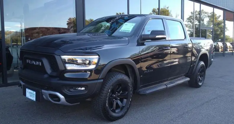 Photo 1 : Dodge Ram 2022 Petrol