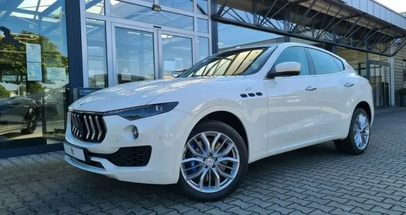 Photo 1 : Maserati Levante 2021 Hybrid