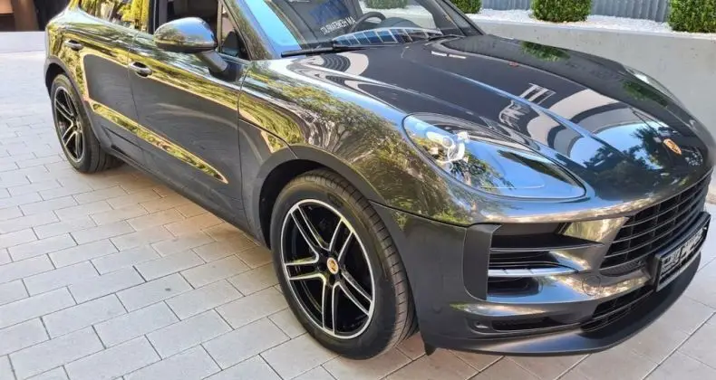 Photo 1 : Porsche Macan 2019 Essence