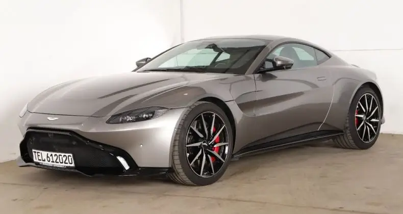 Photo 1 : Aston Martin V8 2019 Essence