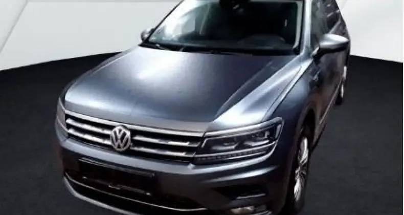 Photo 1 : Volkswagen Tiguan 2020 Essence