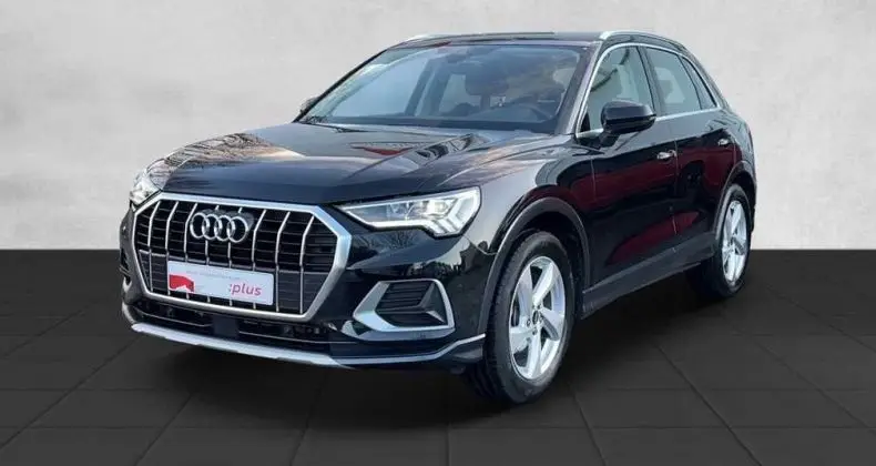 Photo 1 : Audi Q3 2022 Essence