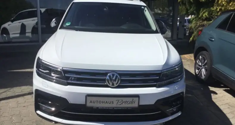 Photo 1 : Volkswagen Tiguan 2019 Essence