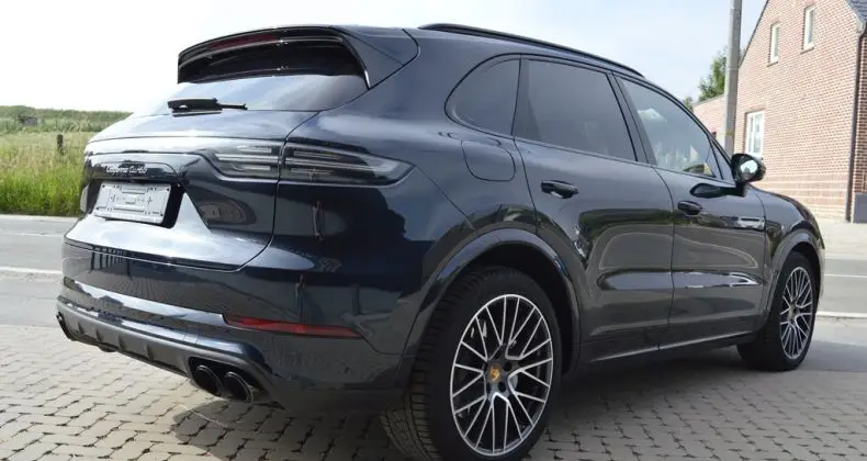 Photo 1 : Porsche Cayenne 2018 Petrol